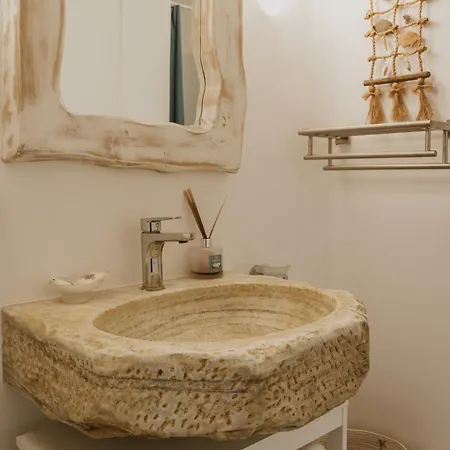 Helios Max Villa